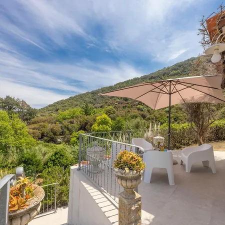 펜션 Casa Panoramica Bouganville *