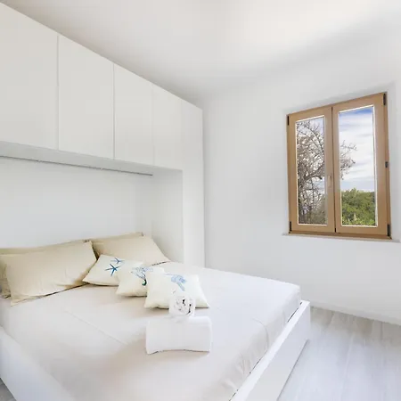 펜션 Casa Panoramica Bouganville SantʼAndrea